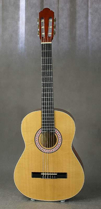 INES CG-3 - instrumenty gitary klasyczne